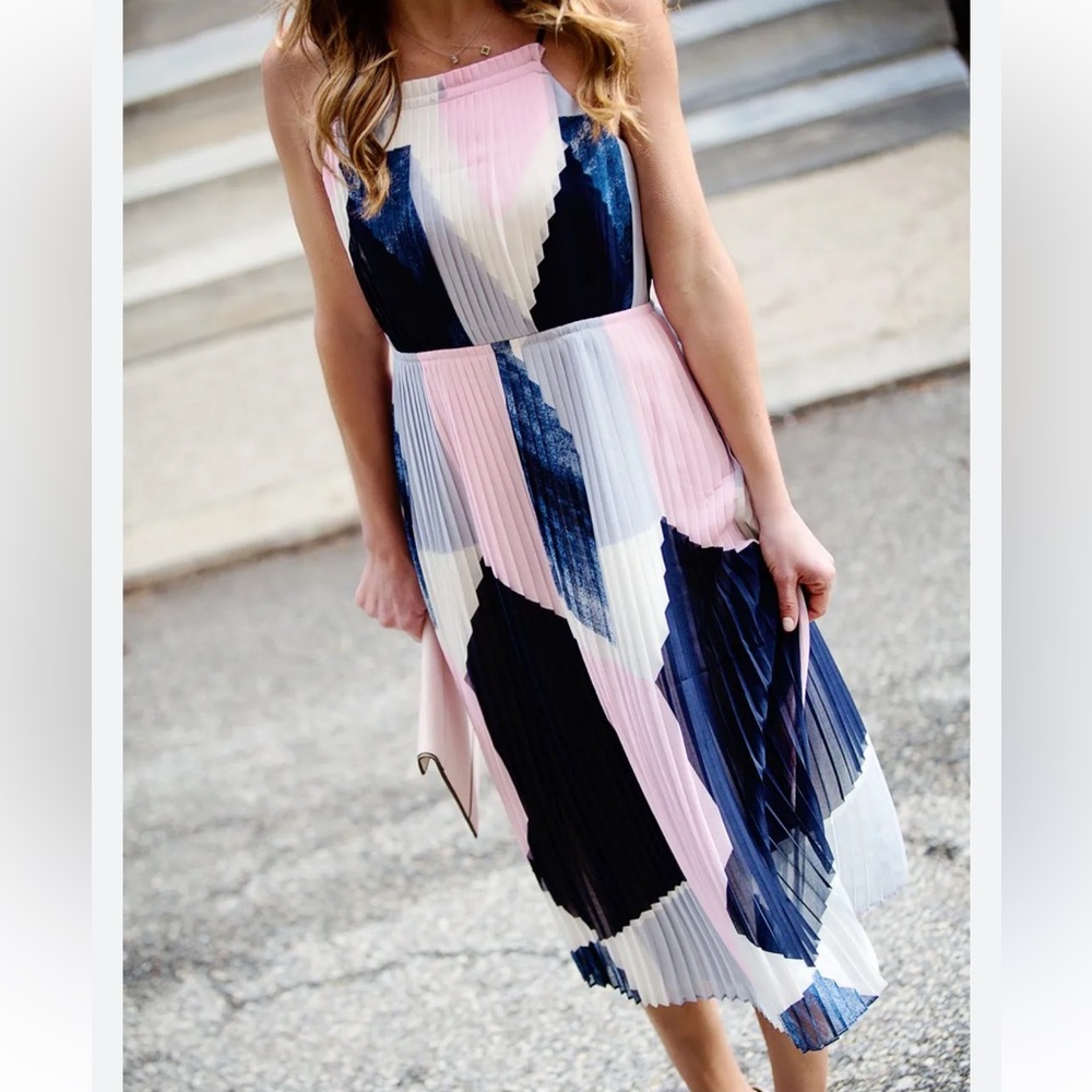 BANANA REPUBLIC pleated midi dress! SUPER CUTE & STYLISH! Size 10